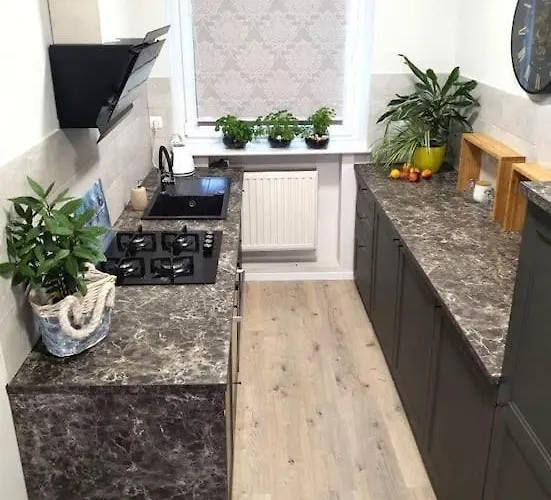 Apartament Apartament. *